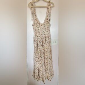 Floral Dress, fitted thru bodice, tie straps